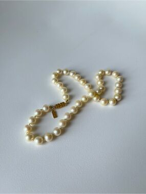 Marvella pearl necklace